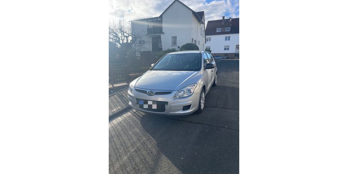Hyundai i30 172.000 km 3.000 &euro; Solms 35606