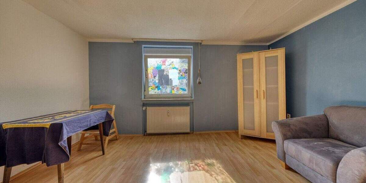 Mehrfamilienhaus, Wohnhaus Schöffengrund / Schwalbach Schwalbach - 1 Zimmer, 320 m&sup2;, 329.000&euro; | Angebot:25837236