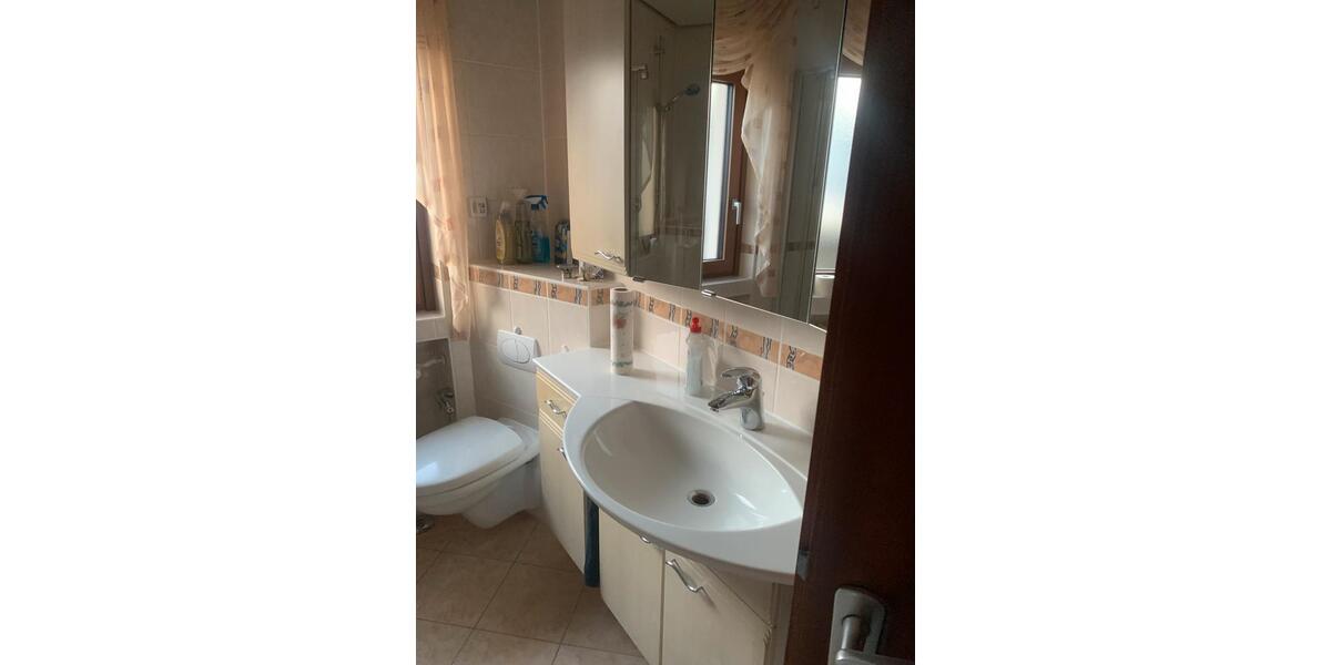 Erdgeschoßwohnung Schöffengrund - 2 Zimmer, 130 m&sup2;, 990&euro; | Angebot:25722425