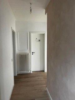 Einfamilienhaus Sinn - 9 Zimmer, 204 m&sup2;, 445.000&euro; | Angebot:26041077