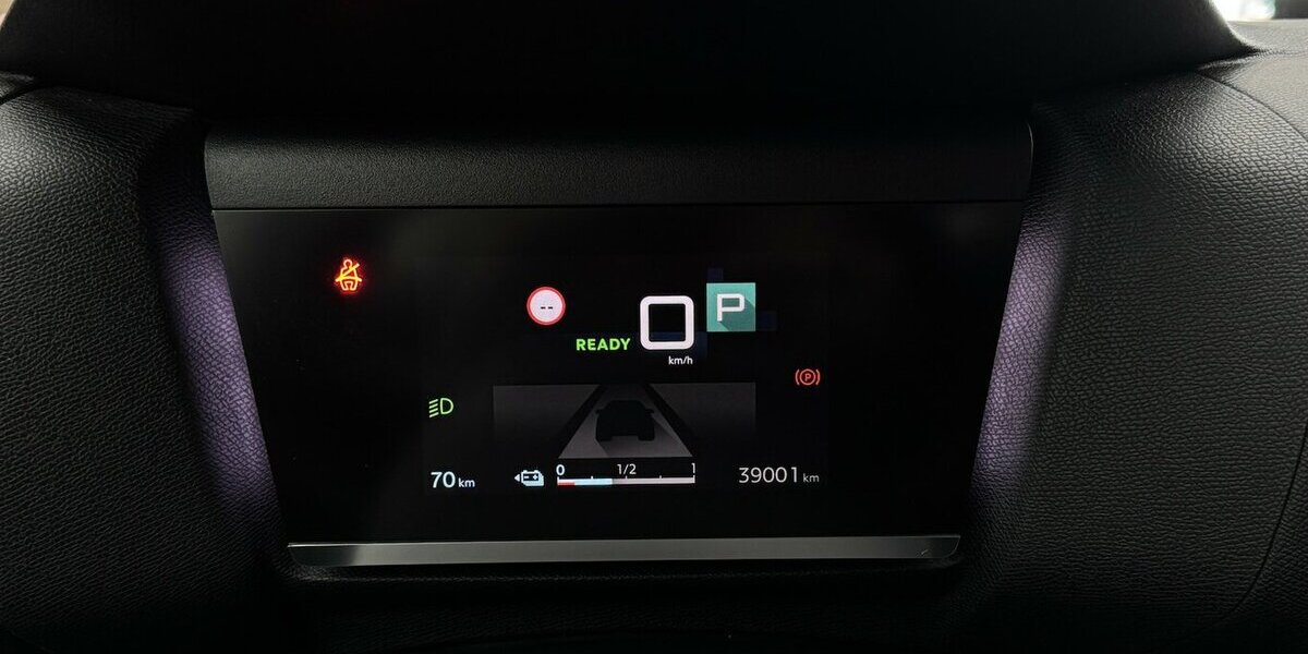 Citroen e-C4 136 Feel 50KWh SHZ Batteriezertifikat 39.100 km 15.220 &euro; Lich 35423