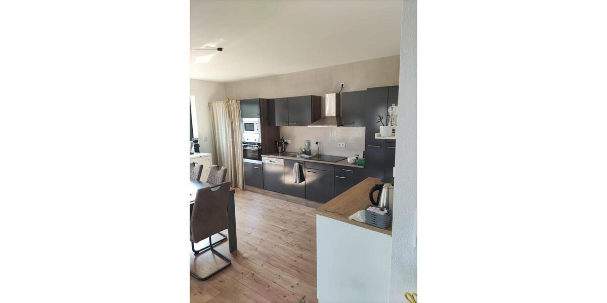 Etagenwohnung Hüttenberg - 2 Zimmer, 93 m&sup2;, 1.020&euro; | Angebot:26534811
