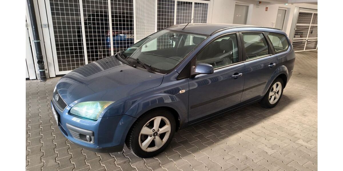 Ford Focus 167.000 km 2.500 &euro; Ebsdorfergrund 35085