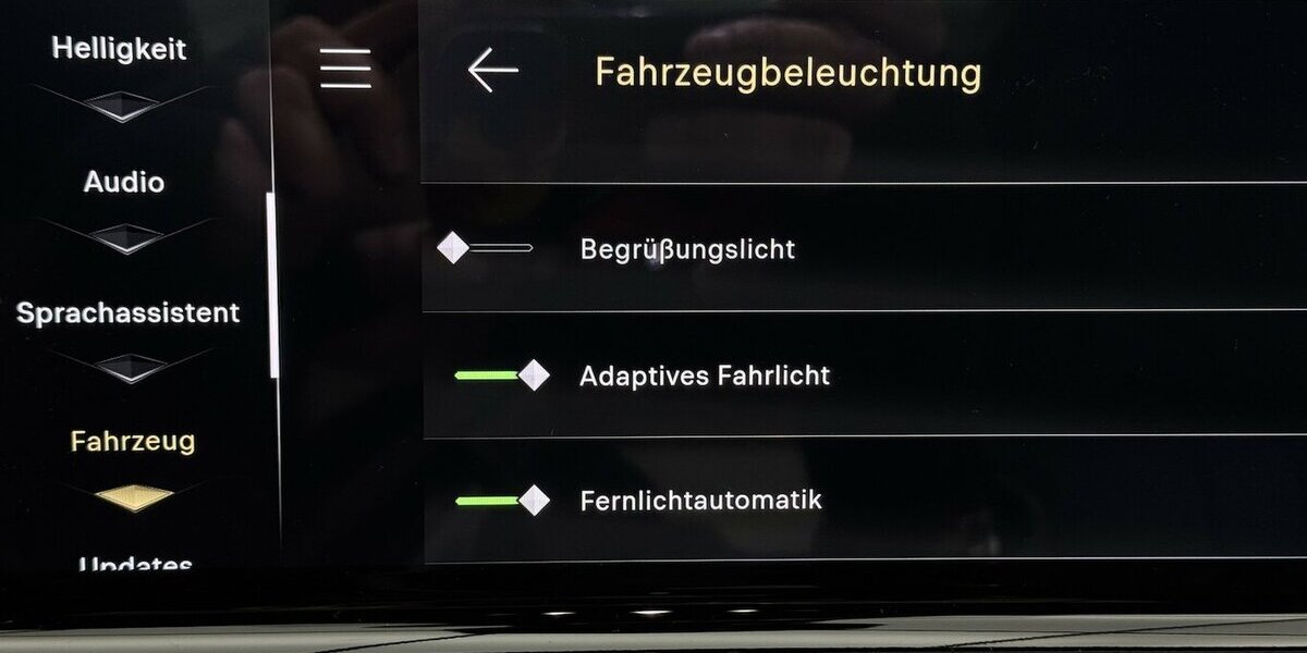 DS Automobiles DS7 Blue HDI 130 Étoile LED Nachtsicht Pano 29.800 km 31.420 &euro; Lich 35423