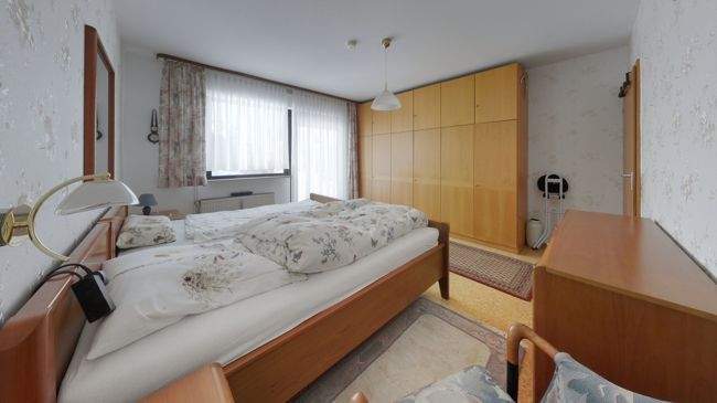 Einfamilienhaus Bad Endbach - 8 Zimmer, 204 m&sup2;, 213.000&euro; | Angebot:25726242