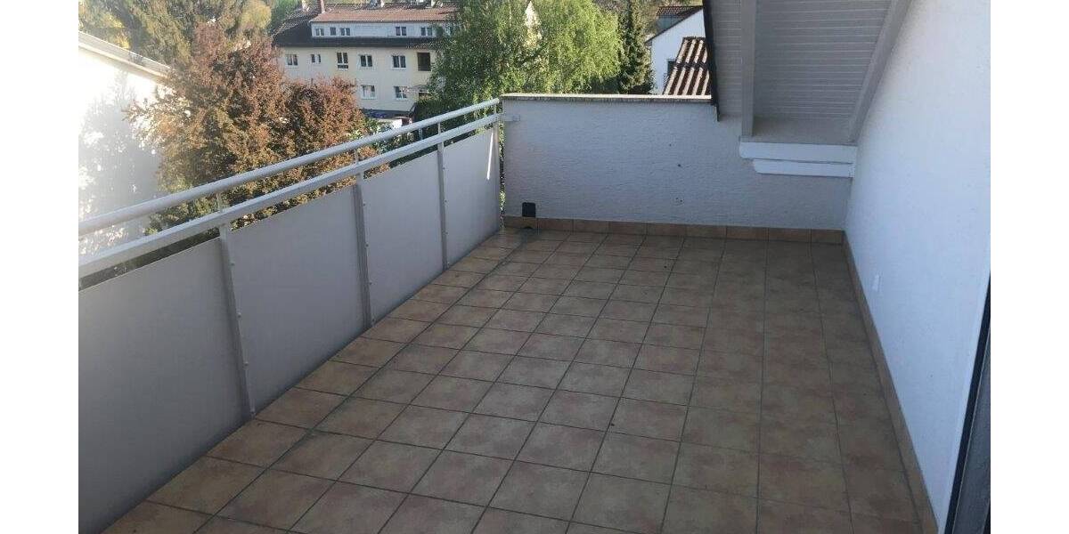 Etagenwohnung Bad Nauheim Nieder-Mörlen - 2 Zimmer, 95 m&sup2;, 1.050&euro; | Angebot:25939294