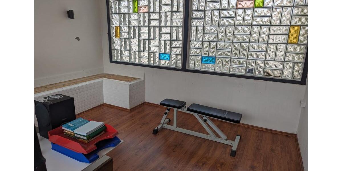 Etagenwohnung Herborn - 3 Zimmer, 105 m&sup2;, 750&euro; | Angebot:25371078