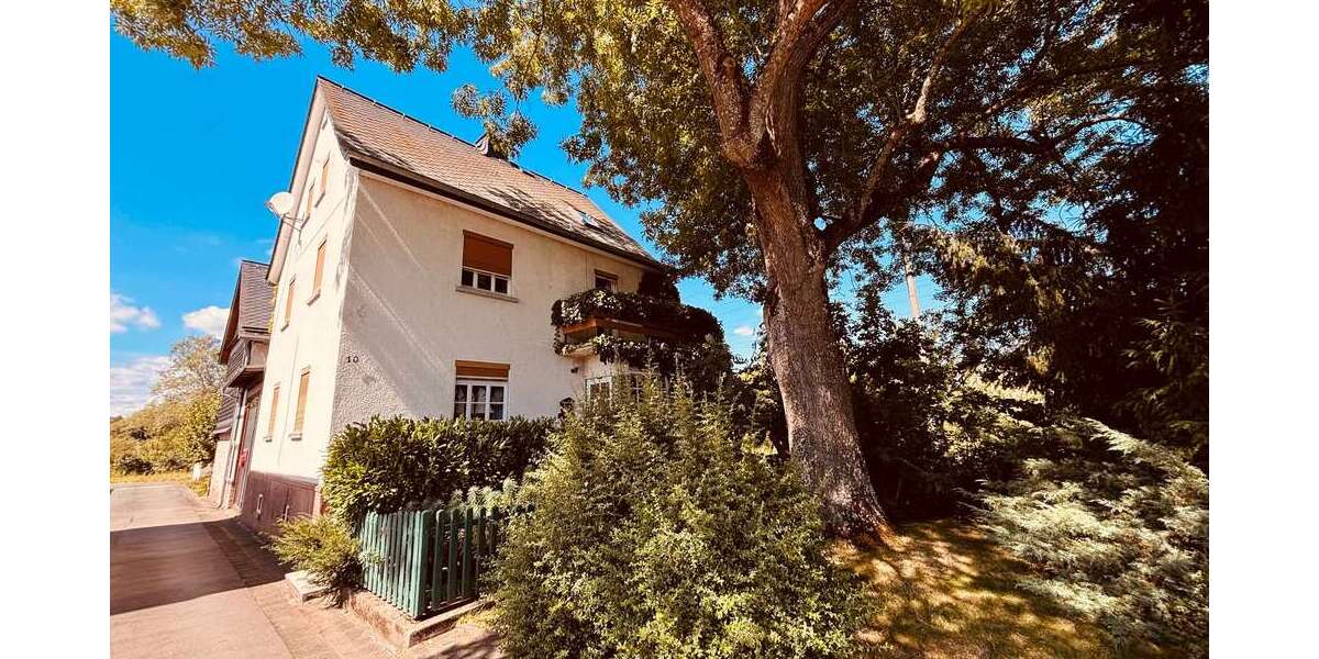Einmalig: Großes Anwesen mit vielen Möglichkeiten im Grünen - Anwesen Ehringshausen | Angebot:27095964