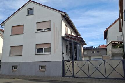 Haus Buseck - 8 Zimmer, 175 m&sup2;, 499.999&euro; | Angebot:27253669