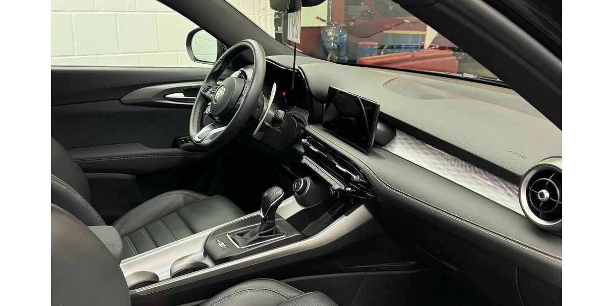 Alfa Romeo Tonale 1.5 VGT Veloce 48 V Hybrid LED 360° CAM 47.650 km 24.990 &euro; Lich 35423