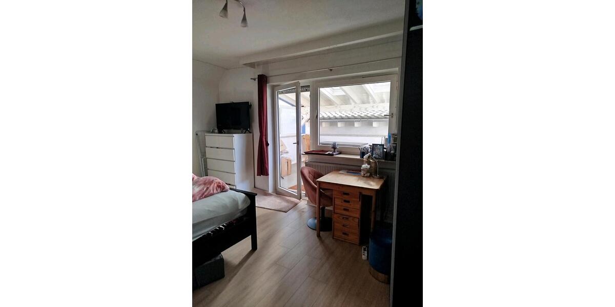 Etagenwohnung Gießen Wieseck - 2 Zimmer, 20 m&sup2;, 420&euro; | Angebot:26463123