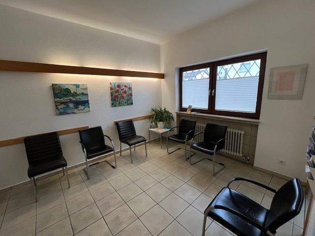 Gewerbeobjekt Gießen Wieseck - 7 Zimmer, 1.140&euro; | Angebot:25740958