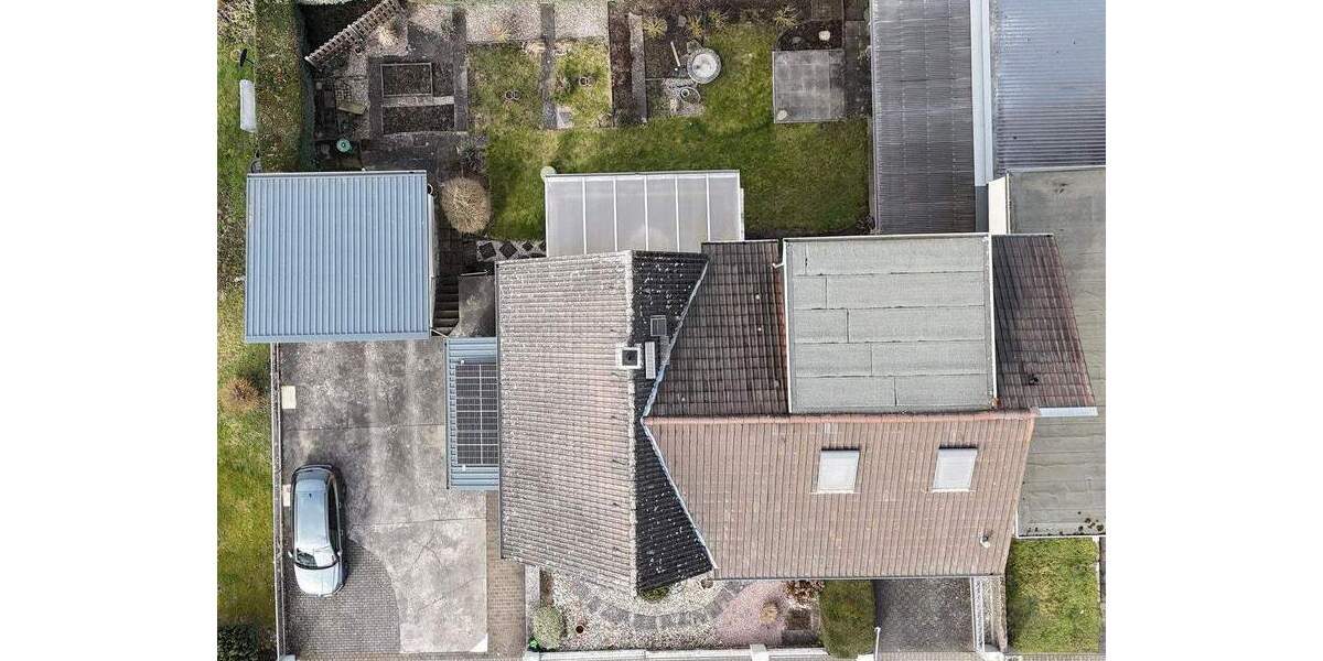 Mehrfamilienhaus, Wohnhaus Lollar - 8 Zimmer, 246 m&sup2;, 550.000&euro; | Angebot:25659213