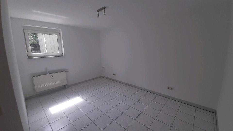 Etagenwohnung Gießen Wieseck - 2 Zimmer, 50 m&sup2;, 500&euro; | Angebot:25975692