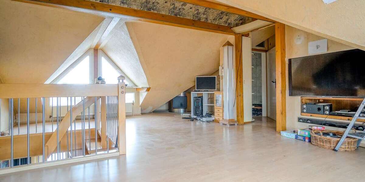 2 Wohneinheiten & Gewerbeeinheit in Top-Lage von Herborn - Mehrfamilienhaus, Wohnhaus Herborn | Angebot:26828615