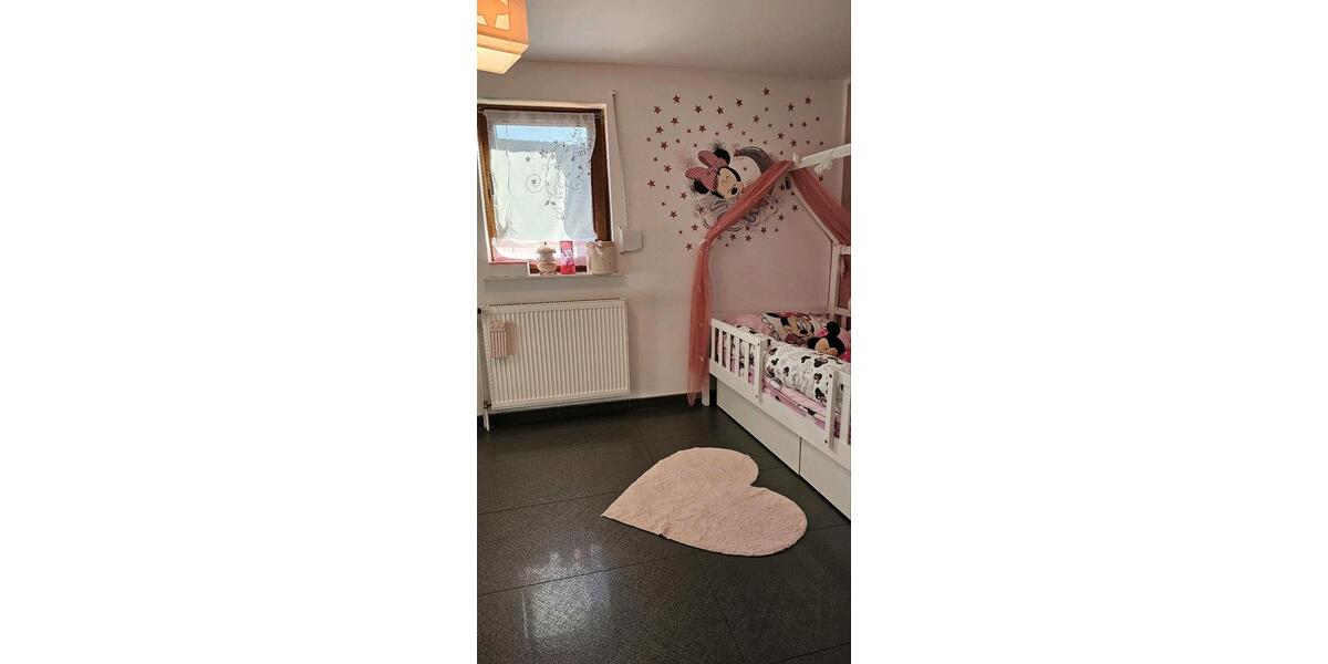 Einfamilienhaus Lich - 5 Zimmer, 150 m&sup2;, 350.000&euro; | Angebot:25286994
