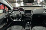 Peugeot 2008 1.2 GT-Line Automatik Sitzheizung Carplay 120.782 km 11.870 &euro; Lich 35423