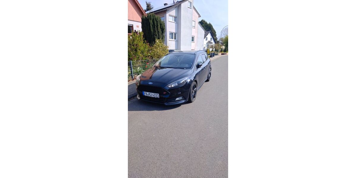 Ford Focus 306.000 km 6.400 &euro; Reichelsheim (Wetterau) 61203