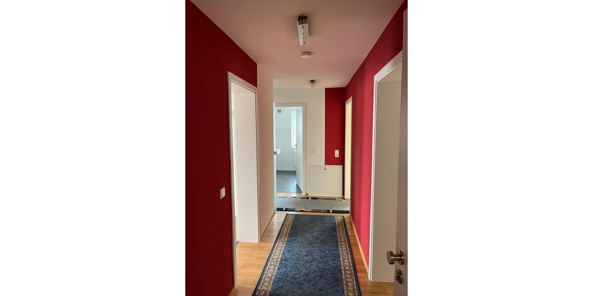 Etagenwohnung Marburg Cappel - 3 Zimmer, 71 m&sup2;, 1.000&euro; | Angebot:25934570