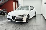 Alfa Romeo Giulia 2.0 Veloce Q4 Turbo Panoramadach Xenon 43.300 km 32.540 &euro; Lich 35423