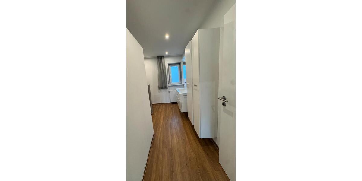 Etagenwohnung Gladenbach - 2 Zimmer, 81 m&sup2;, 820&euro; | Angebot:26664719