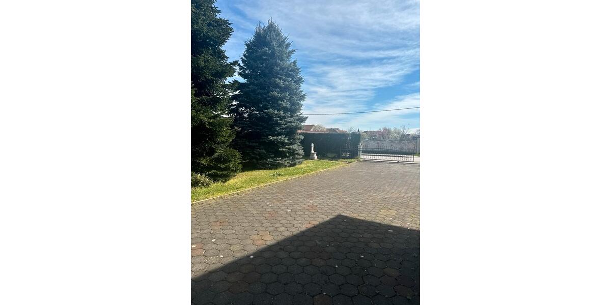 Einfamilienhaus Friedberg (Hessen) - 6 Zimmer, 250 m&sup2;, 400.000&euro; | Angebot:26052883