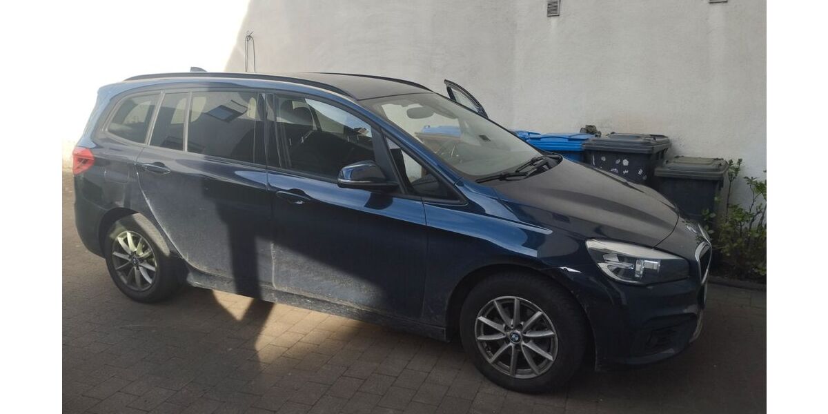 BMW 216 198.000 km 7.799 &euro; Hüttenberg 35625