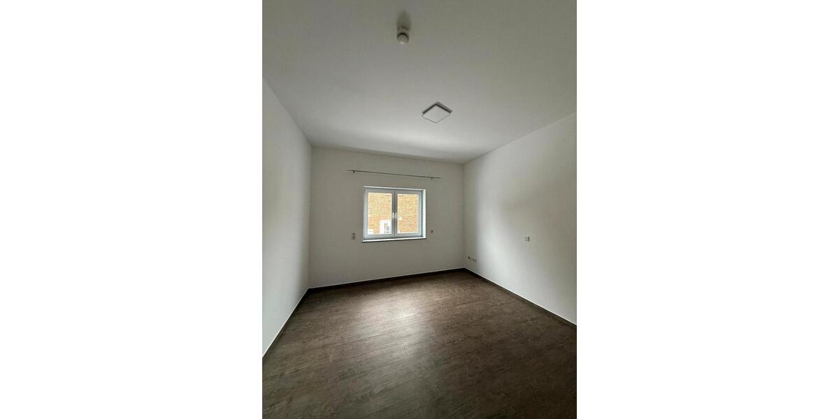 Mehrfamilienhaus, Wohnhaus Buseck - 8 Zimmer, 250 m&sup2;, 680.000&euro; | Angebot:24726285