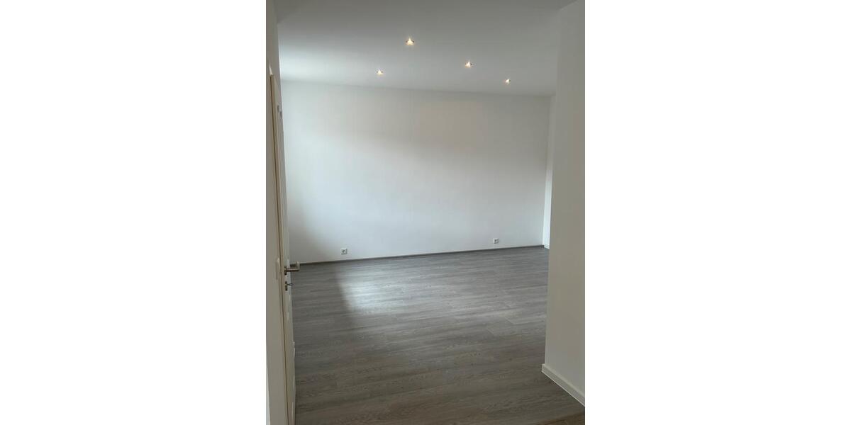 Erdgeschoßwohnung Staufenberg - 1 Zimmer, 38 m&sup2;, 380&euro; | Angebot:25962819