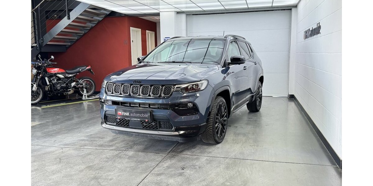 Jeep Compass 1.5L S Mild-Hybrid 48V FWD LED 360 Cam 29.397 km 22.220 &euro; Lich 35423