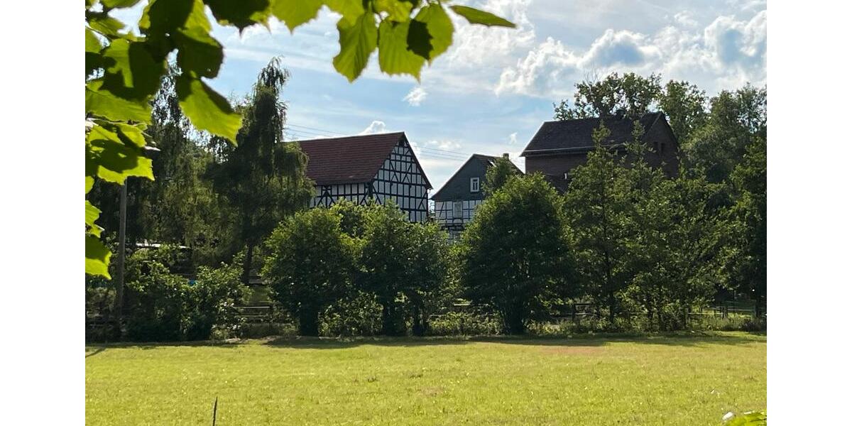 Dachgeschoßwohnung Gladenbach - 2 Zimmer, 95 m&sup2;, 950&euro; | Angebot:26014102