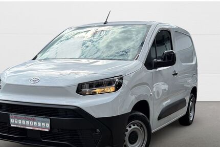 Toyota Proace City 23.774 km 17.890 &euro; Giessen 35394