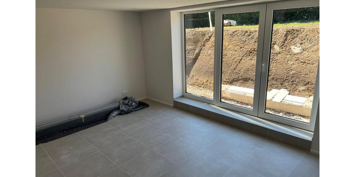 Etagenwohnung Wölfersheim - 2 Zimmer, 71 m&sup2;, 1.000&euro; | Angebot:26660248