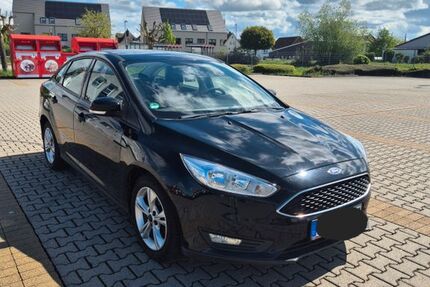 Ford Focus 76.500 km 7.695 &euro; Reichelsheim 61203