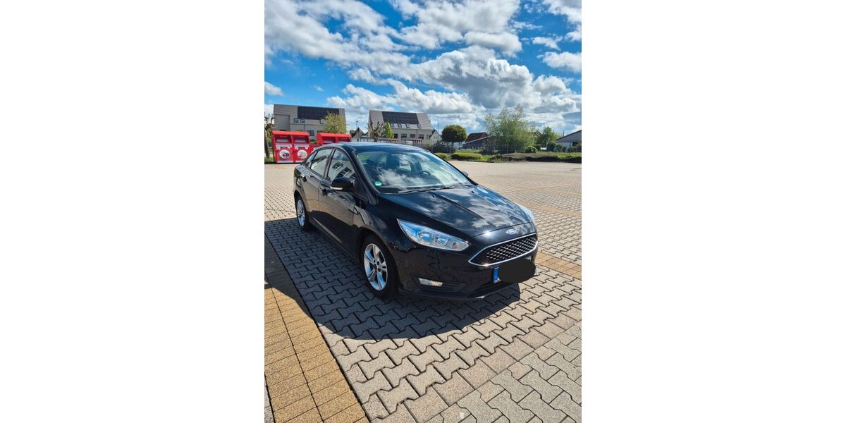 Ford Focus 76.500 km 7.695 &euro; Reichelsheim 61203