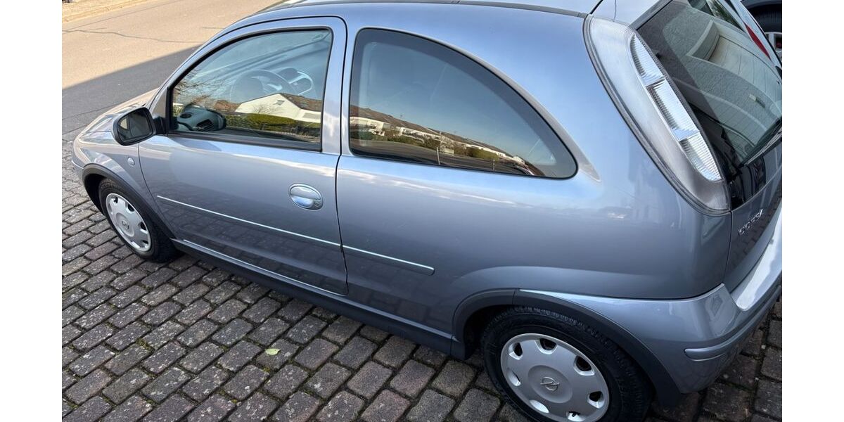 Opel Corsa 113.000 km 3.200 &euro; Buseck 35418