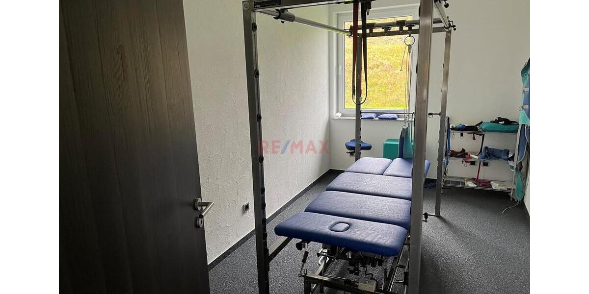 Gewerbeobjekt Waldsolms - 3.200&euro; | Angebot:23301587