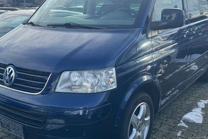 VW T5 Multivan 300.000 km 7.300 &euro; Butzbach 35510