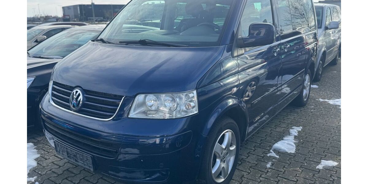 VW T5 Multivan 300.000 km 7.300 &euro; Butzbach 35510