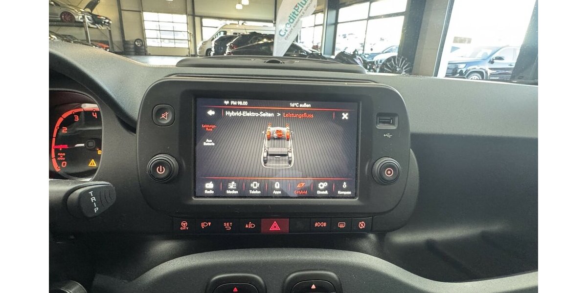 Fiat Panda Cross Red 1.0 Hybrid 1.Hand Neuwertig! 38.820 km 12.220 &euro; Lich 35423