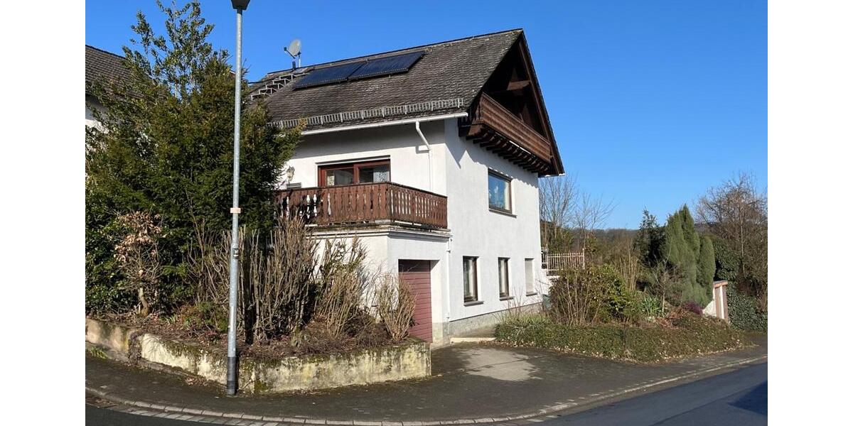 Einfamilienhaus Sinn - 5.5 Zimmer, 166 m&sup2;, 319.000&euro; | Angebot:25918560