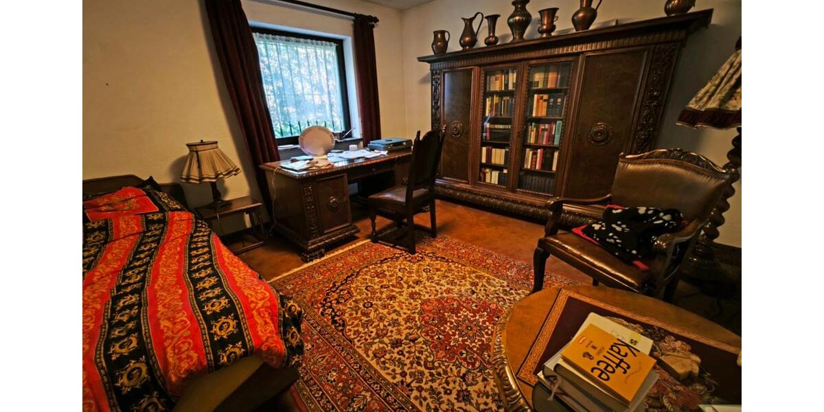 Einfamilienhaus Bad Nauheim - 10 Zimmer, 225 m&sup2;, 1.250.000&euro; | Angebot:21166315