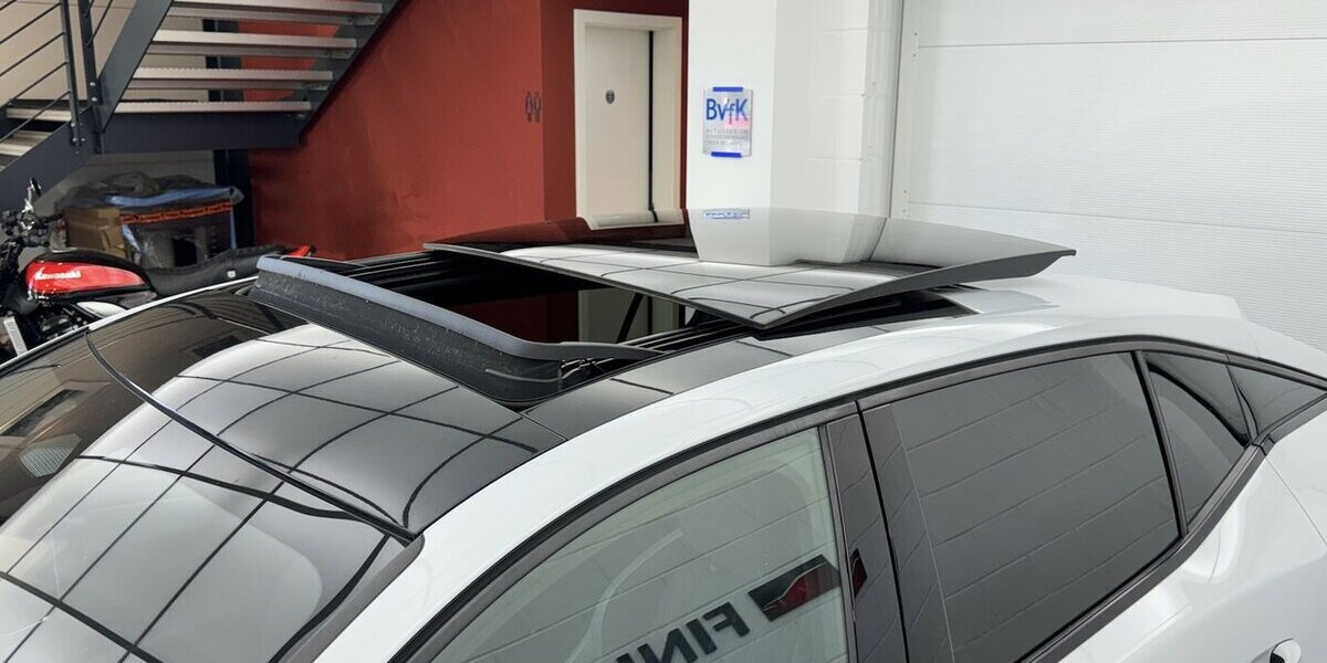 Peugeot 408 GT 130 PureTech EAT8 Focal Panodach 32.000 km 24.970 &euro; Lich 35423