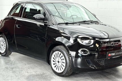 Fiat 500e Action 1.Hand Sitzheizung Carplay 30.200 km 14.330 &euro; Lich 35423