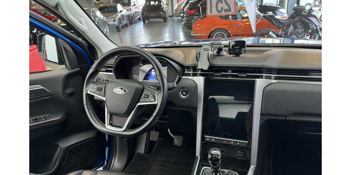 JAC 8 Pro 2.4 T LED 360° CAM Carplay Leder 43.250 km 25.220 &euro; Lich 35423