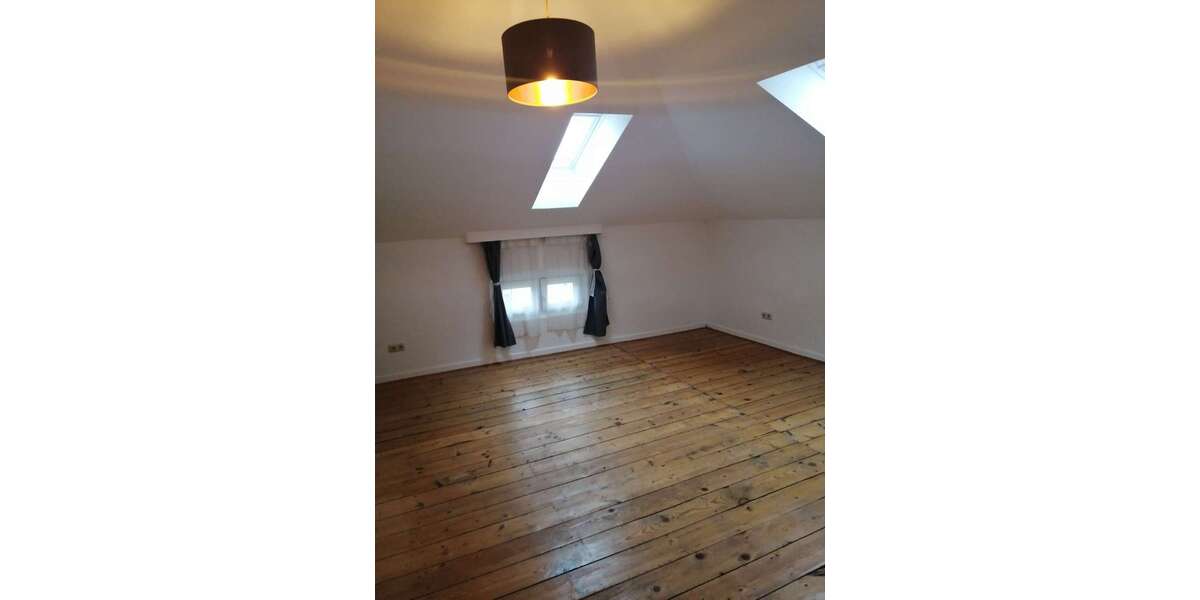 Etagenwohnung Gießen - 1 Zimmer, 18 m&sup2;, 300&euro; | Angebot:22697365