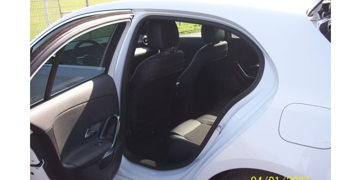 Mercedes-Benz A 200 30.000 km 23.000 &euro; Wetzlar 35578