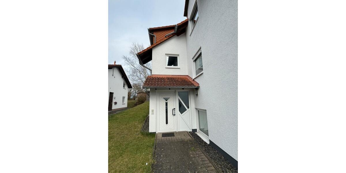 Mehrfamilienhaus, Wohnhaus Ebsdorfergrund - 8 Zimmer, 235 m&sup2;, 465.000&euro; | Angebot:25723830