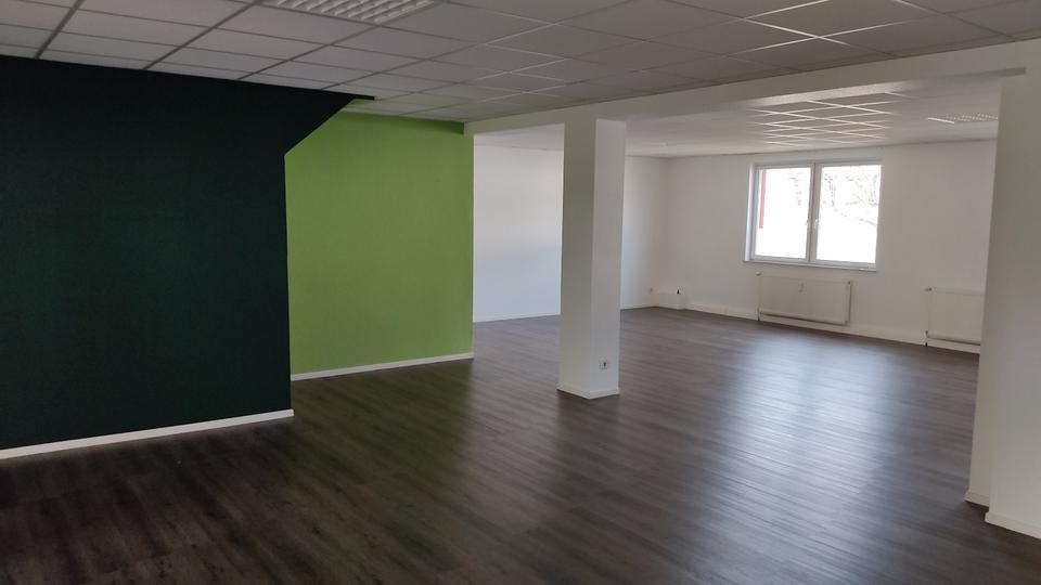 Gewerbeobjekt Lich - 7&euro; | Angebot:22481714