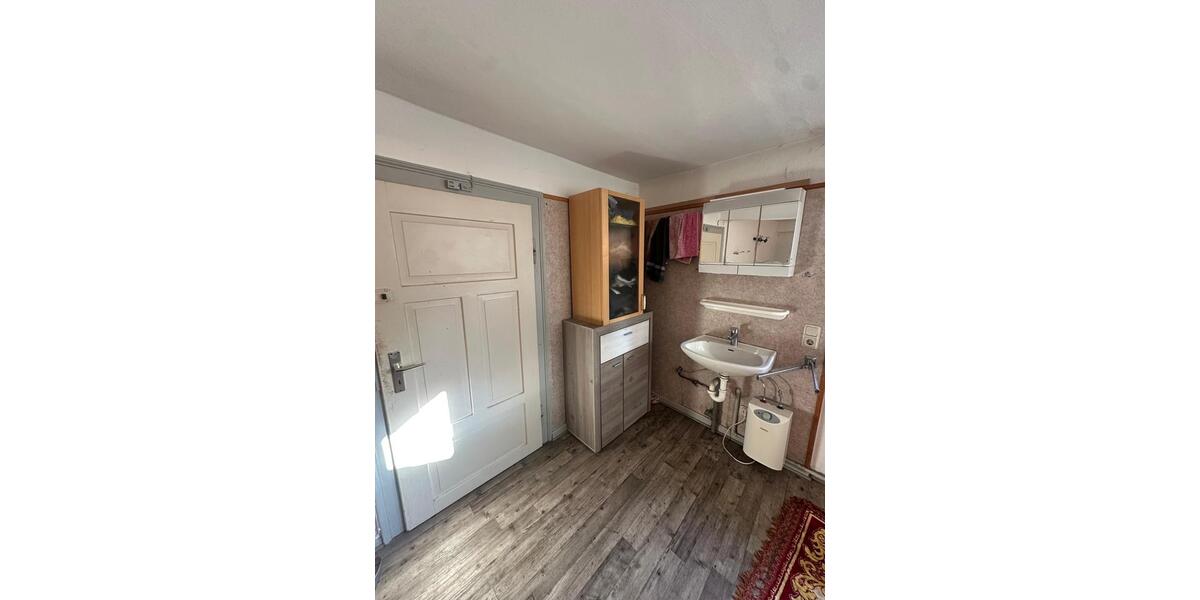 Etagenwohnung Marburg - 1 Zimmer, 21 m&sup2;, 590&euro; | Angebot:25656955